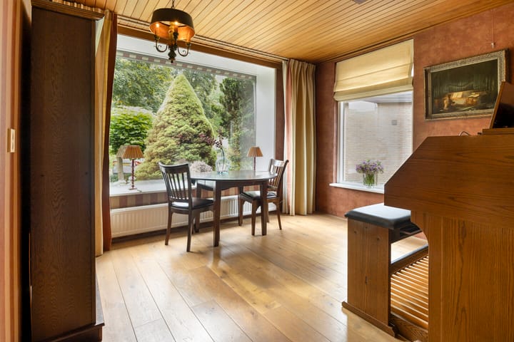 Foto 11 van Beethovenlaan 43