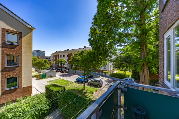 Photo 12 of Dr H. Colijnlaan 99