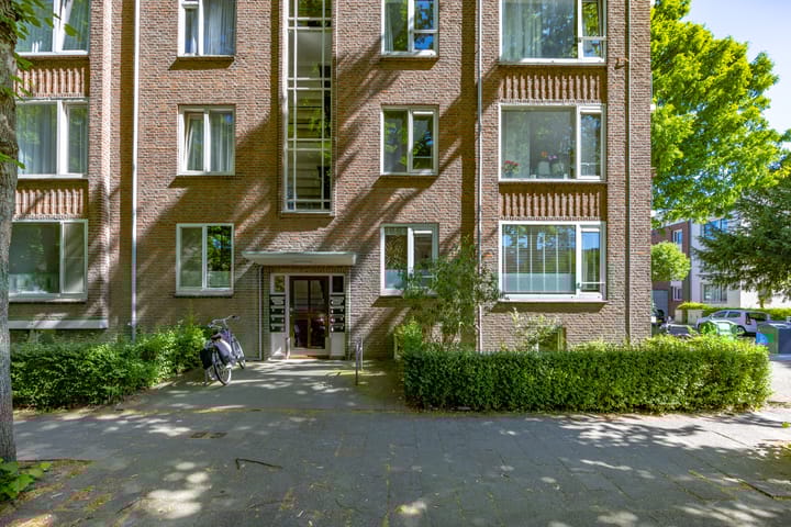 Photo 23 of Dr H. Colijnlaan 99