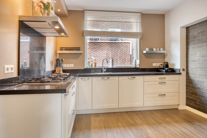 Foto 11 van Meterikseweg 104