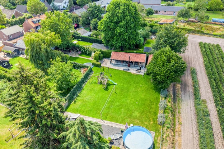 Foto 33 van Meterikseweg 104