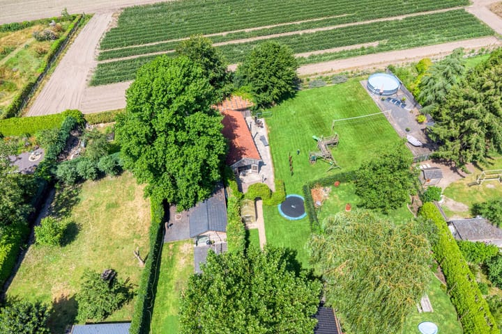 Foto 35 van Meterikseweg 104