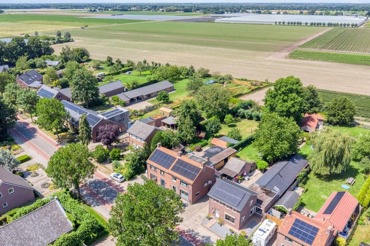 Foto 38 van Meterikseweg 104