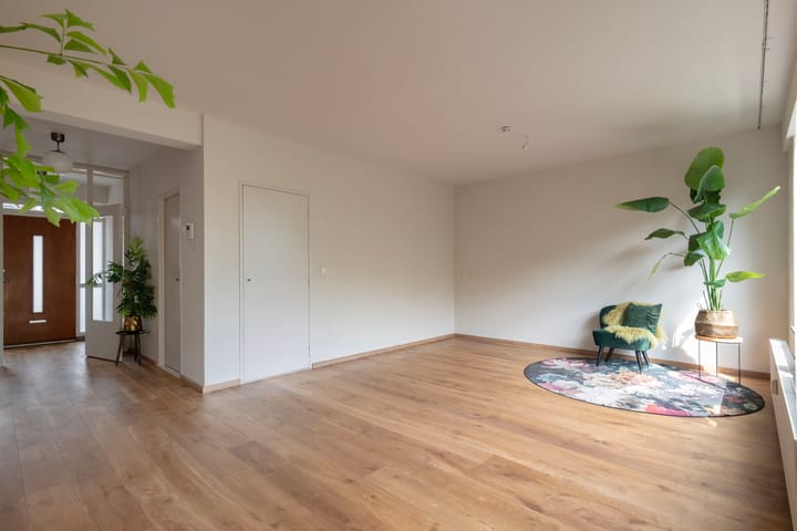 Foto 9 van Mariniersweg 105