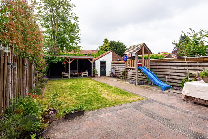 Photo 8 of Celsiuslaan 42