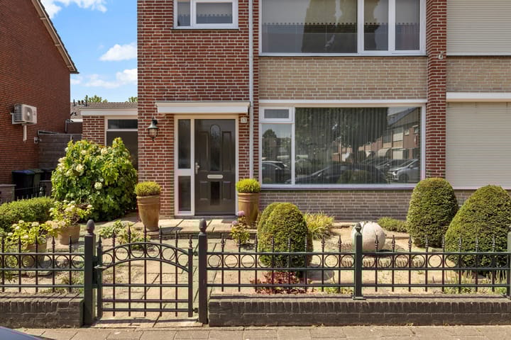 Foto 8 van Steurstraat 13