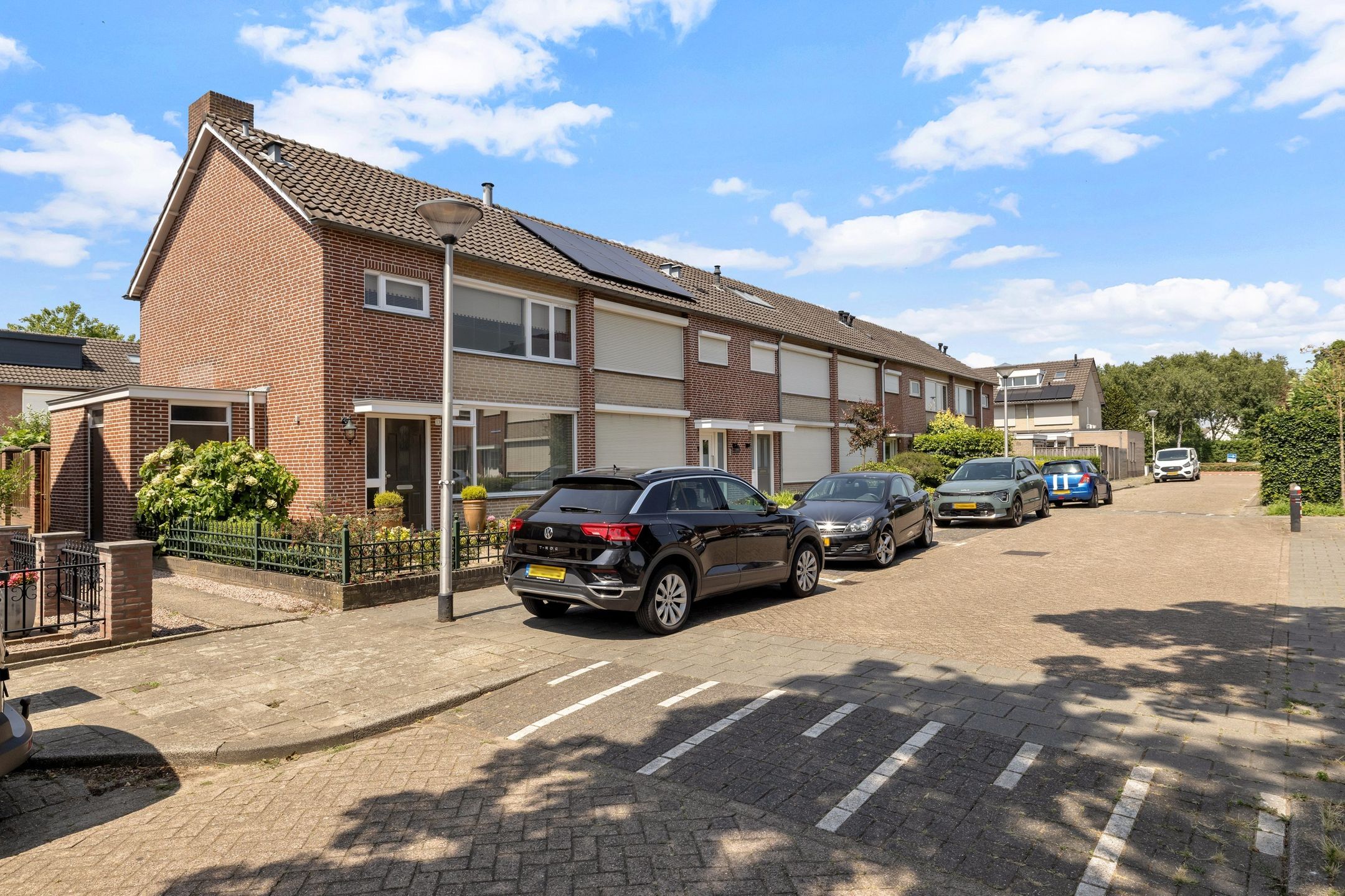 Photo 6 of Steurstraat 13