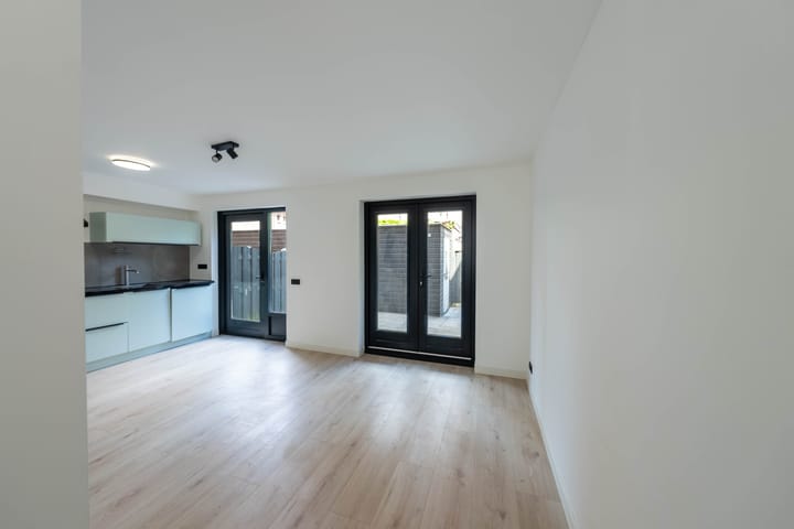 Foto 12 van Noordwal 54-A