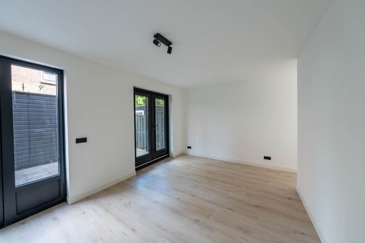 Foto 13 van Noordwal 54-A