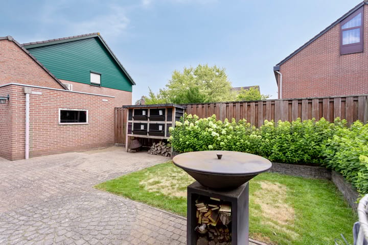 Photo 33 of Verbrughweg 21