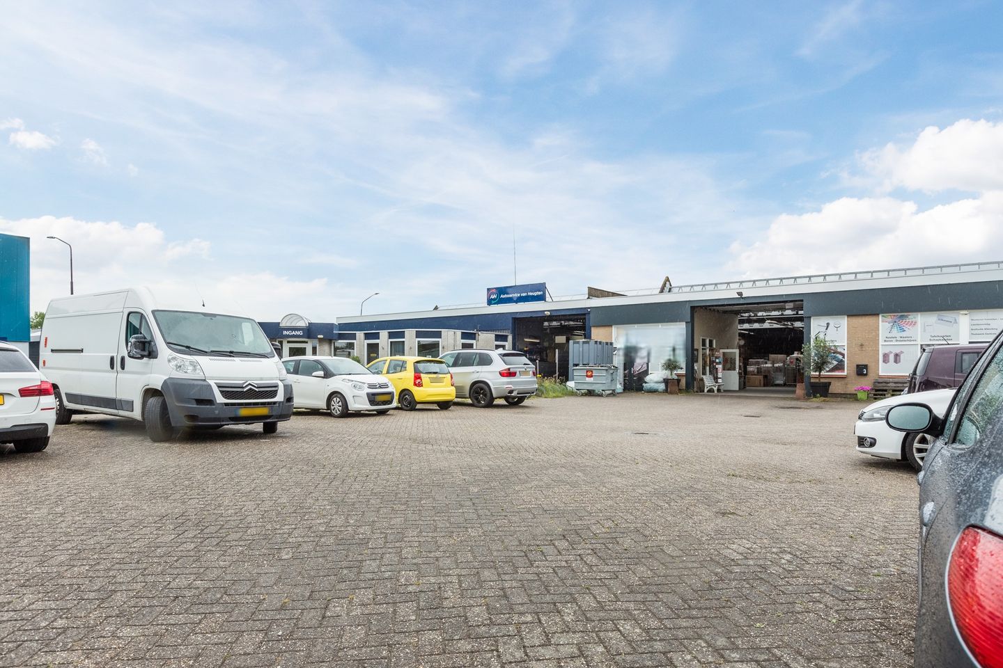 Bekijk foto 2 van Nijverheidsplein 3