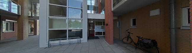 Entree en vooraanzicht