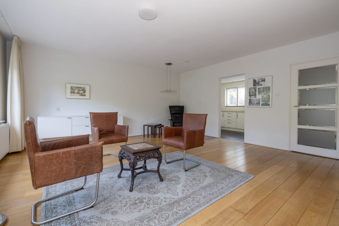 Foto 8 van Bernard van Beeklaan 6