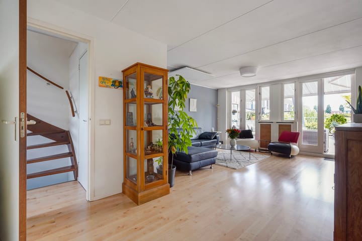 Foto 15 van Leyweg 45