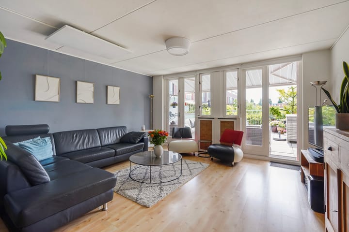 Foto 16 van Leyweg 45