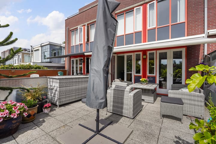 Foto 20 van Leyweg 45