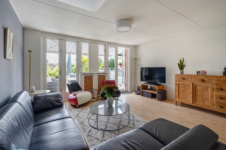 Foto 17 van Leyweg 45