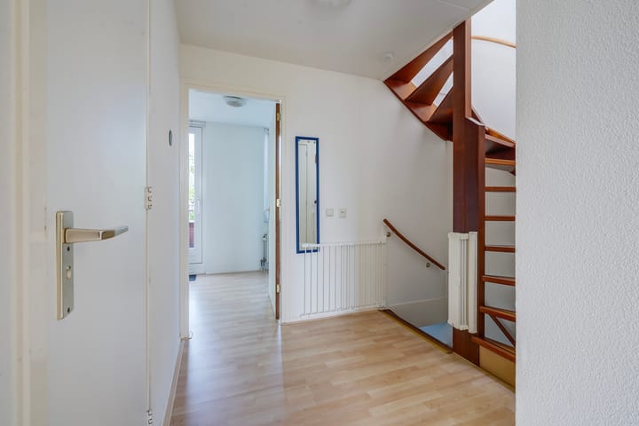 Foto 35 van Leyweg 45