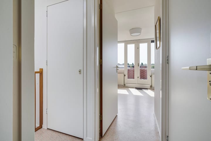 Foto 47 van Leyweg 45