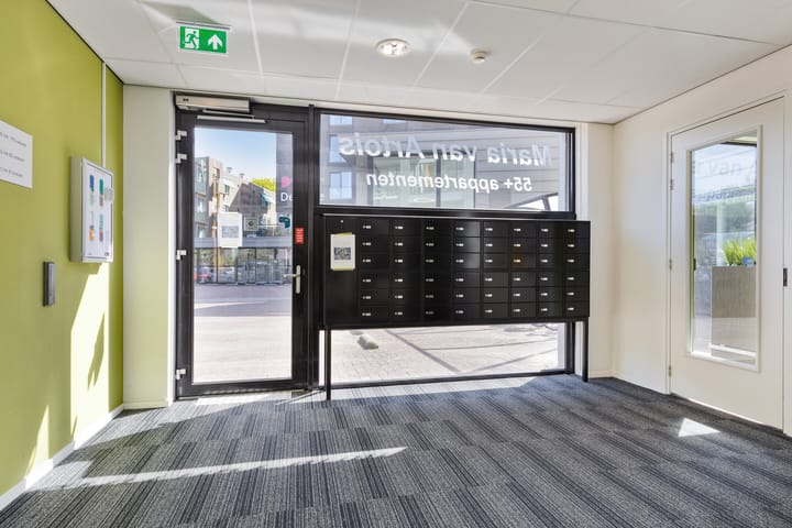 Foto 7 van Alberdingk Thijmstraat 115