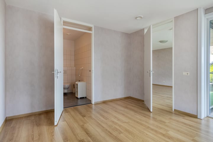 Foto 23 van Alberdingk Thijmstraat 115