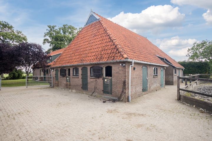 Photo 61 of Broekstraat 3