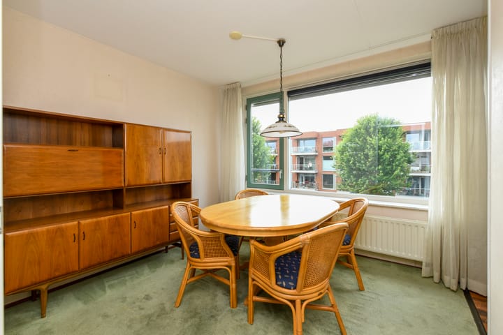 Photo 13 of Zuiderzeeweg 83