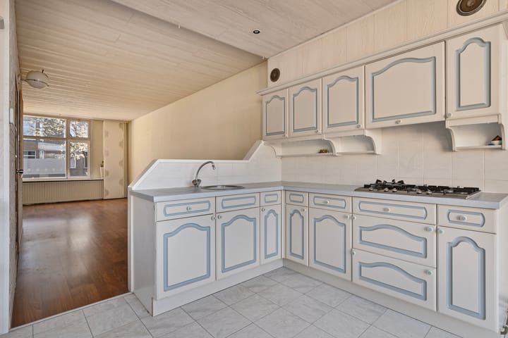 Foto 16 van van Egmondestraat 37