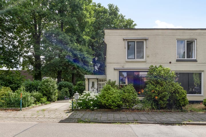 Foto 2 van Windmolenweg 76