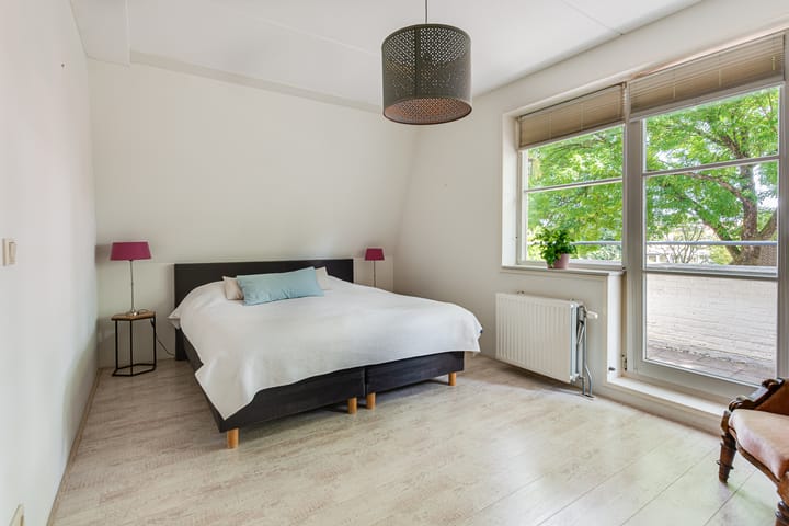 Foto 15 van d'Aulnis de Bourouilllaan 15-A