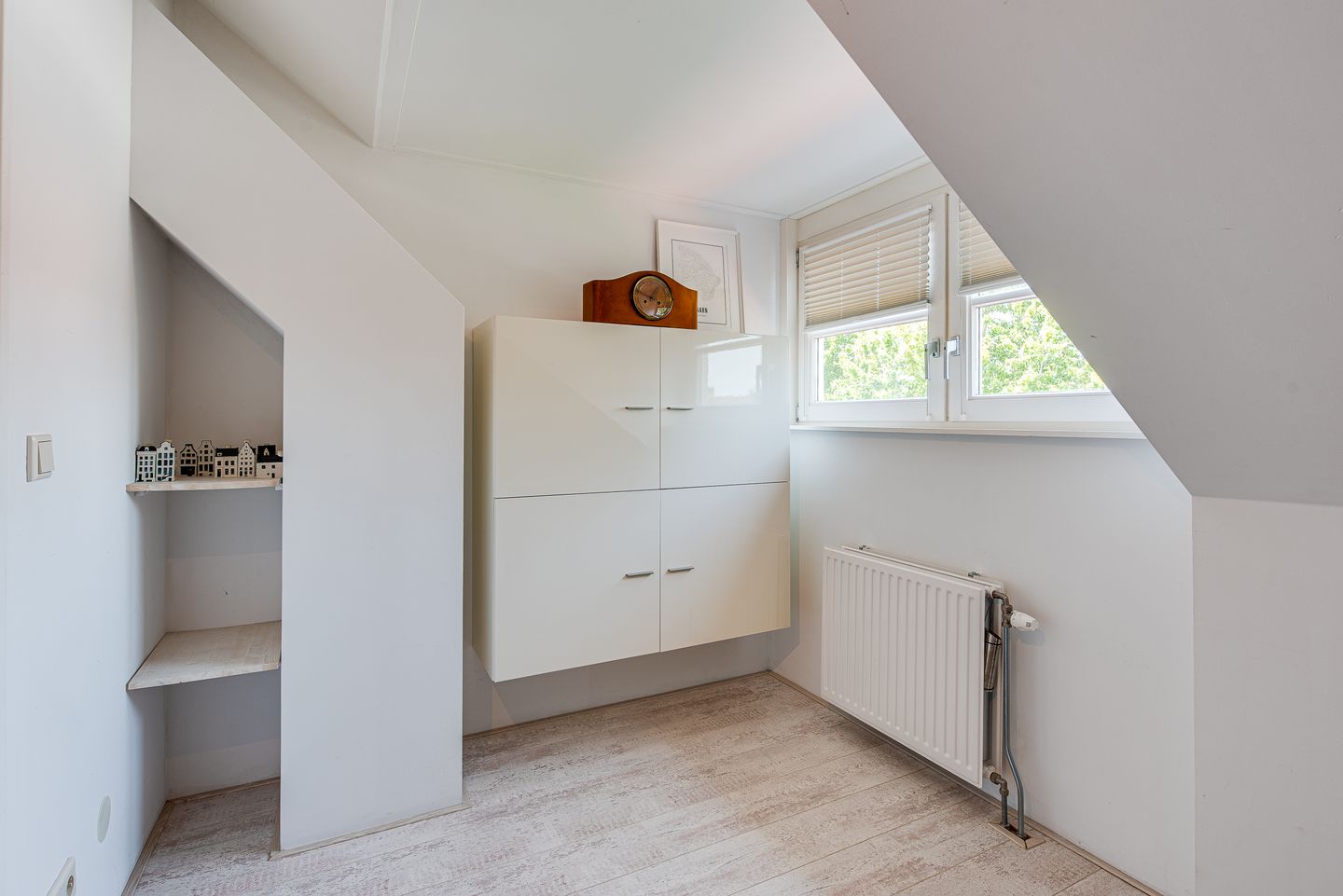 Foto 29 van d'Aulnis de Bourouilllaan 15-A