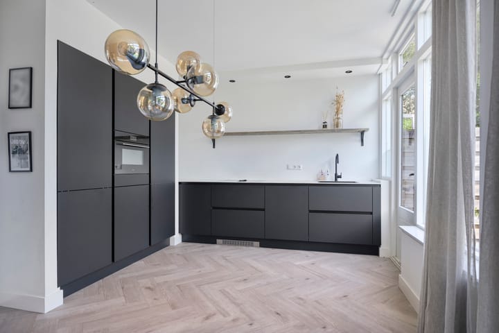 Foto 3 van Van Anrooijstraat 172