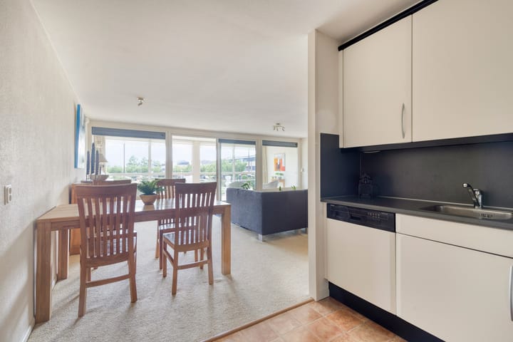 Foto 5 van Serenadelaan 81