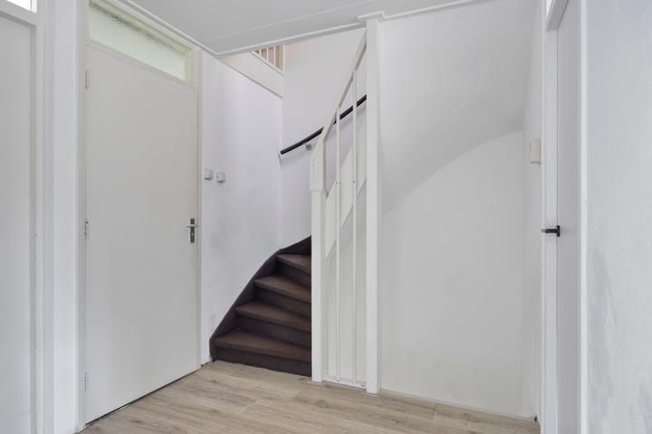 Foto 16 van Van Anrooijstraat 172