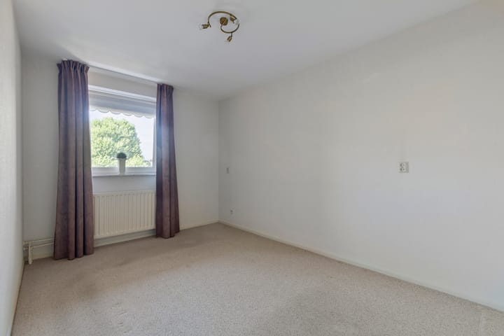 Foto 13 van Serenadelaan 81