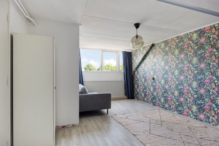 Foto 26 van Van Anrooijstraat 172