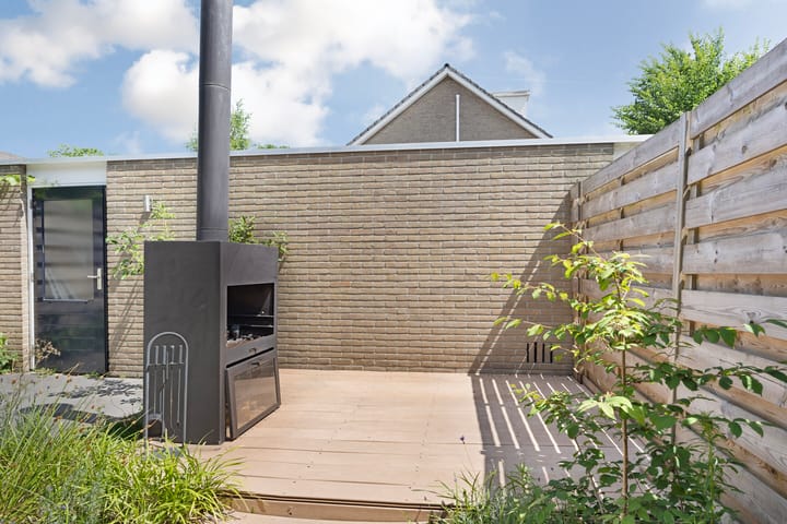 Foto 31 van Van Anrooijstraat 172