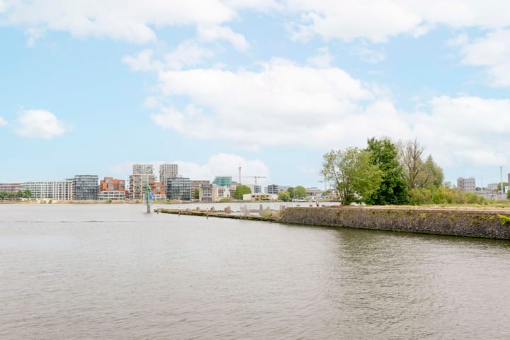 Foto 23 van Barentszstraat 18