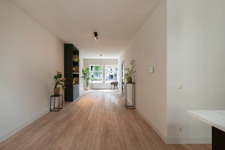 Photo 3 of Lorentzplein 10-A