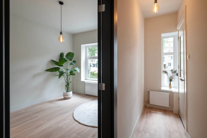 Photo 7 of Lorentzplein 10-A