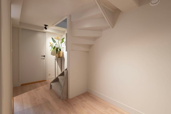 Photo 21 of Lorentzplein 10-A