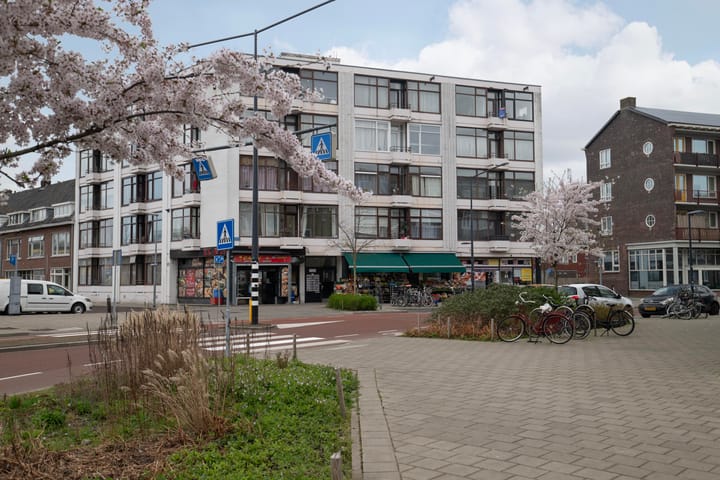 Photo 33 of Lorentzplein 10-A