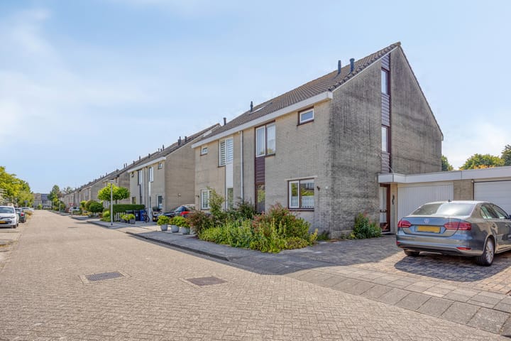 Photo 28 of Krokusstraat 35