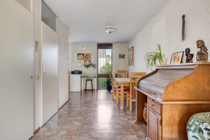 Photo 11 of Krokusstraat 35