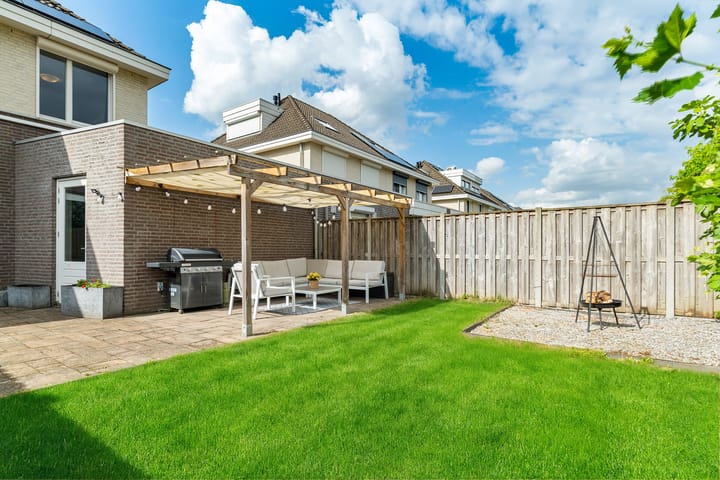 Foto 3 van Ploegbaas 15