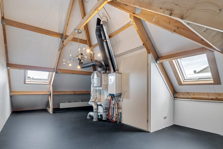 Foto 21 van Ploegbaas 15