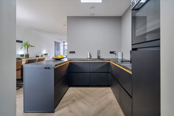 Foto 11 van Ploegbaas 15