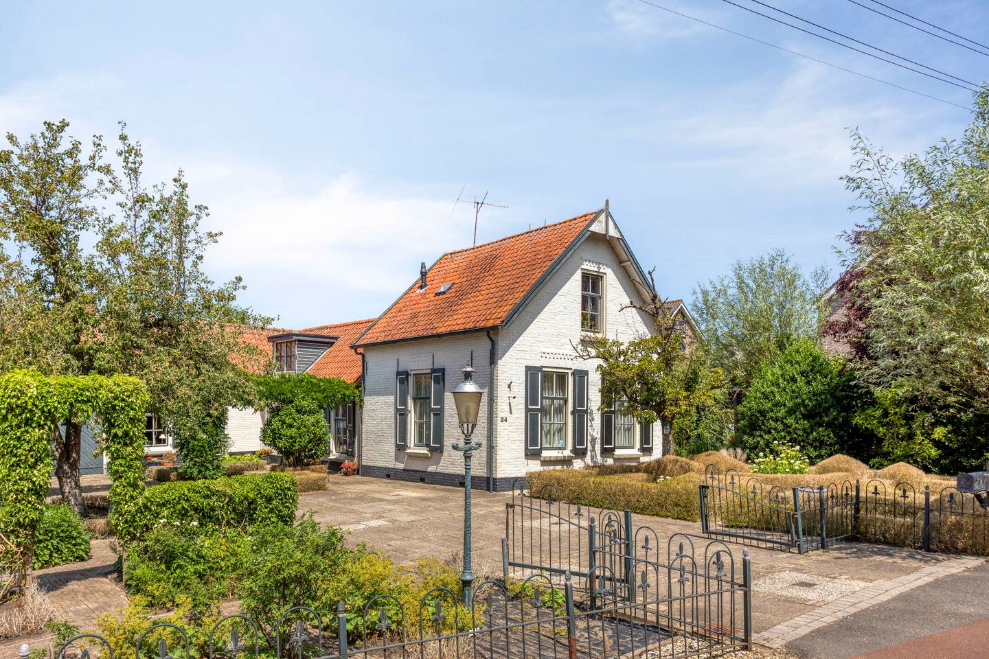 Foto 1 van Westeinde 24