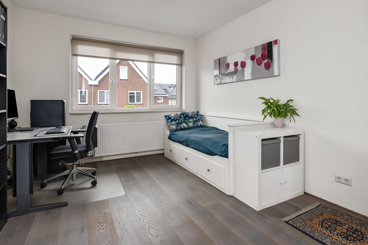 Foto 25 van Veldbies 6