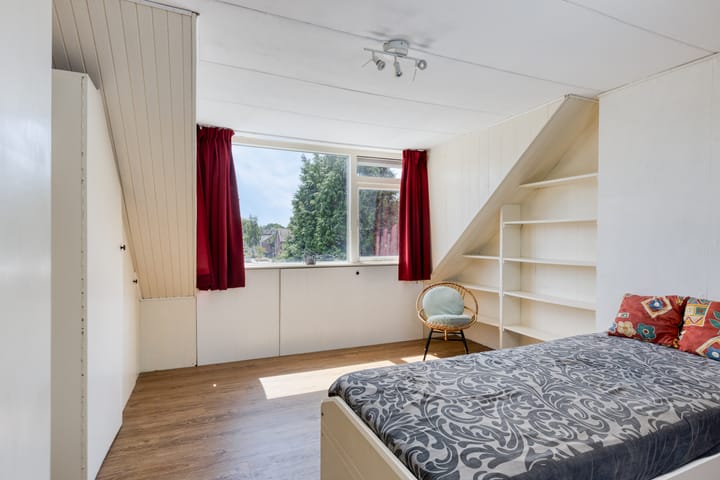 Foto 21 van Leliestraat 76